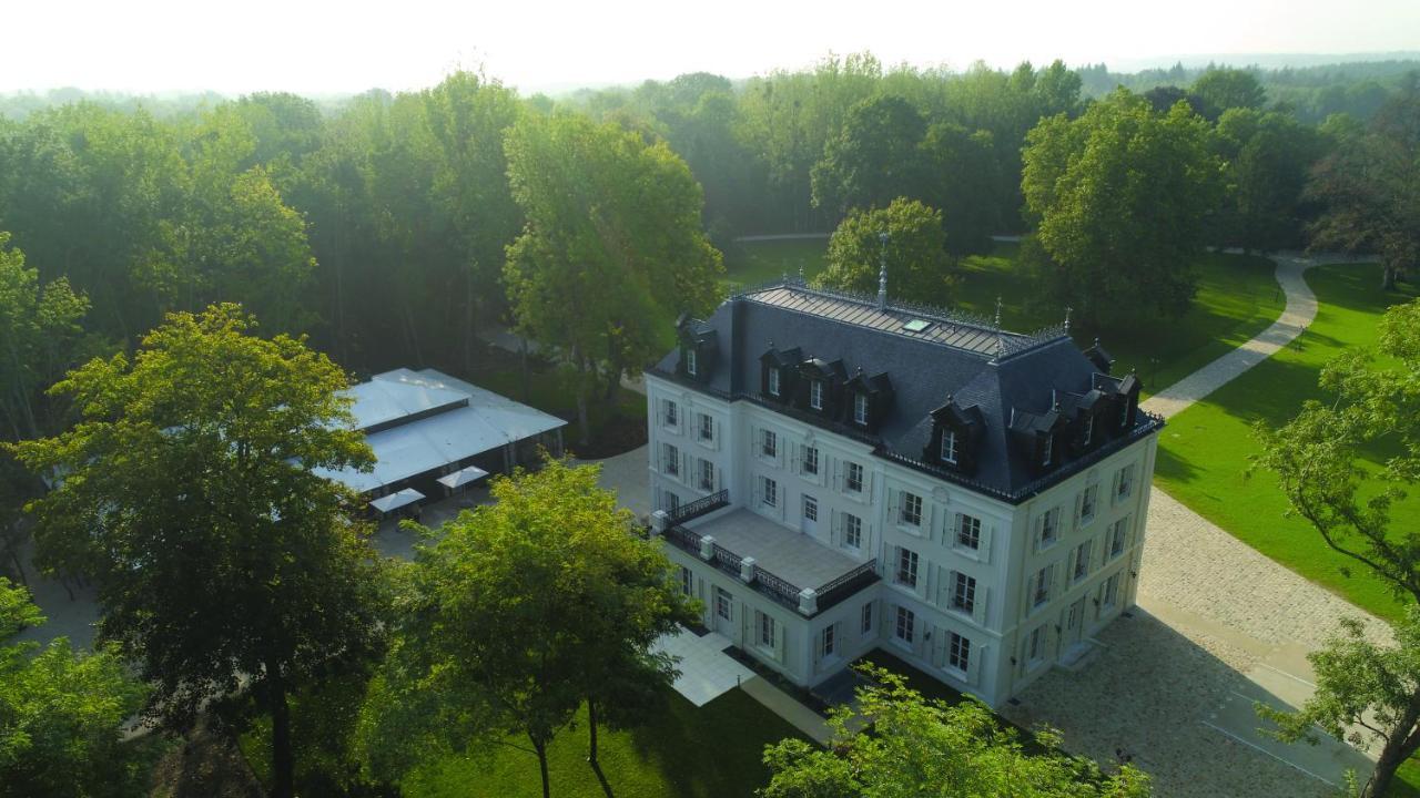Château des Hauts de Provins Hotel Champcenest Exterior foto