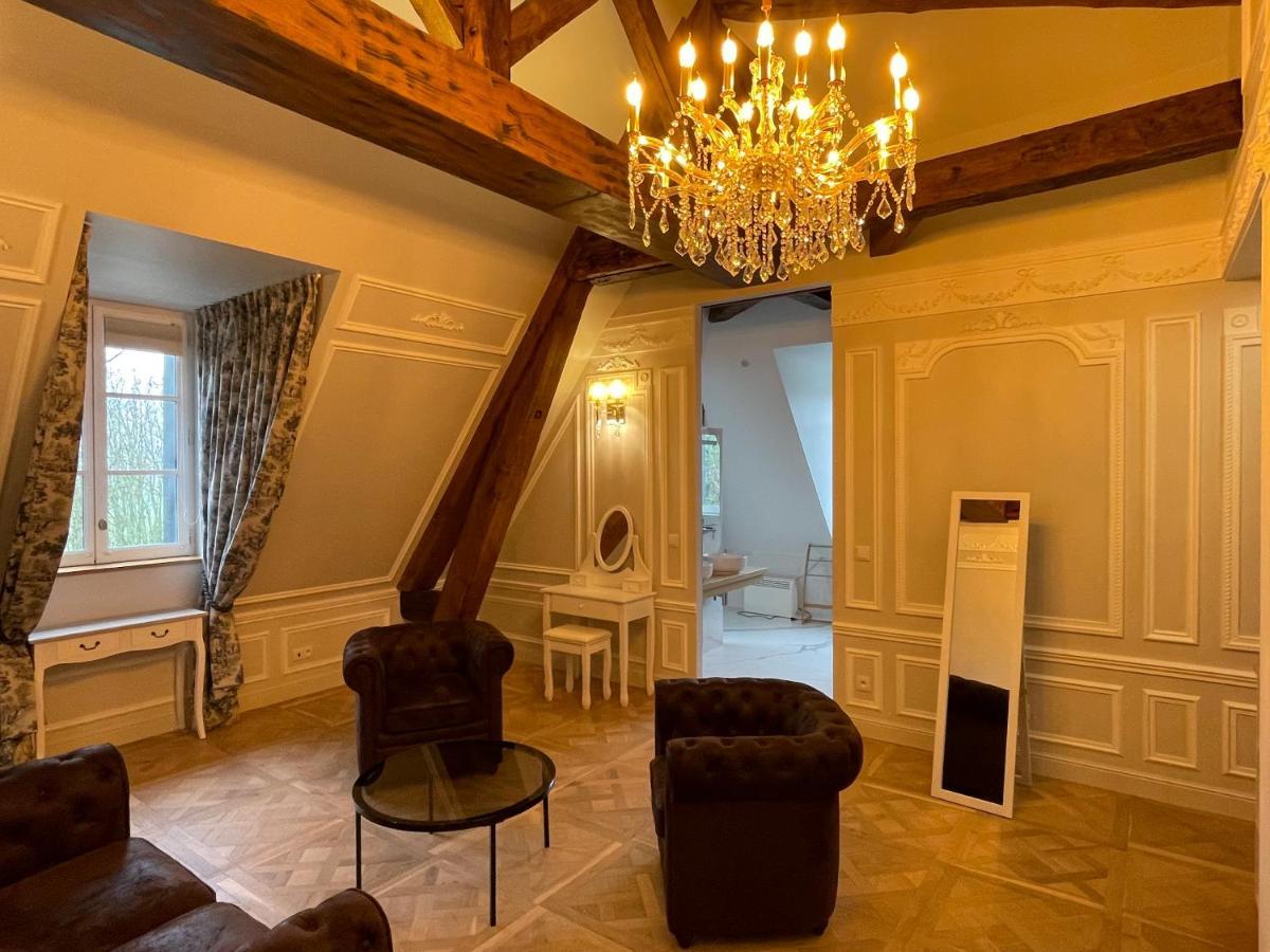 Château des Hauts de Provins Hotel Champcenest Exterior foto